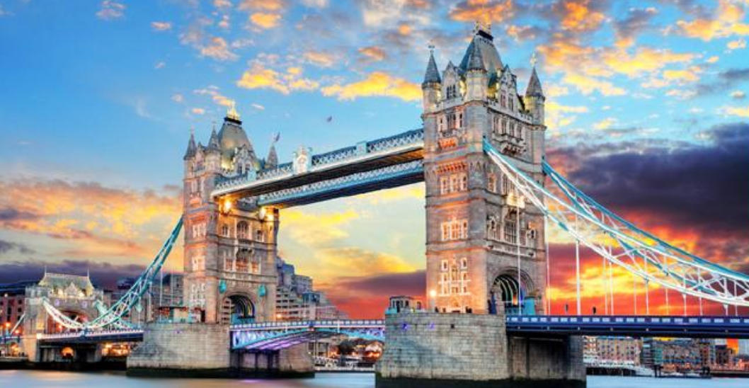 牛马相合相克出，买定红蓝有发财指代表准确生肖,最佳释义谜团精选解释