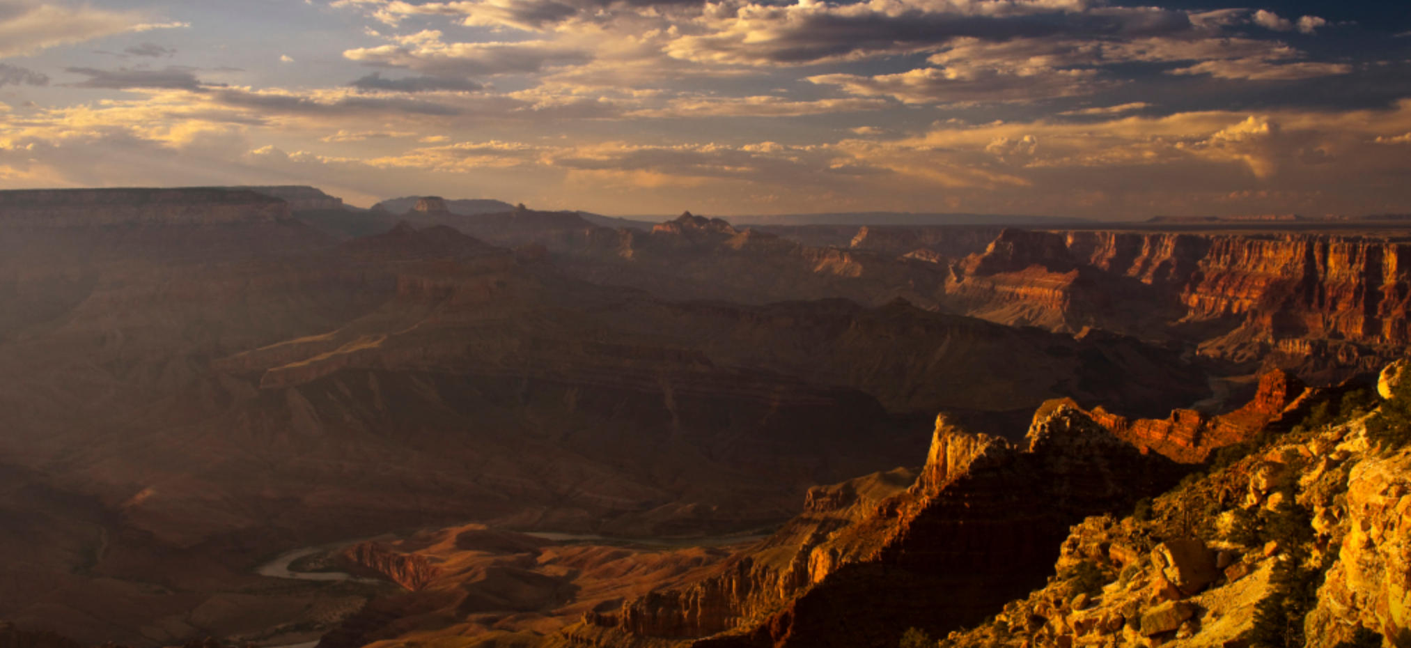 指画风雷开五溪打猜一准确生肖  仔细诠释解释落实